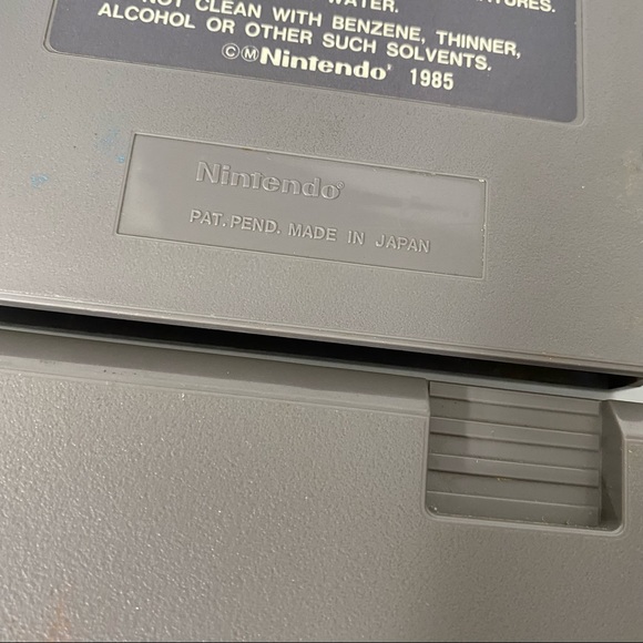 Vintage Nintendo NES Games Lot of 3 World Runner Monopoly Gyromite Tested Works - Picture 6 of 10